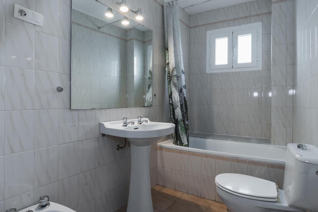 Tuguest Cobertizo Duplex Apartment Granada Ngoại thất bức ảnh
